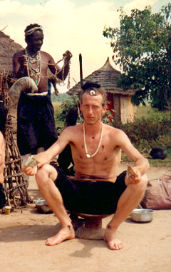 Peter igang med at "Chanje"' mig med god medicin!