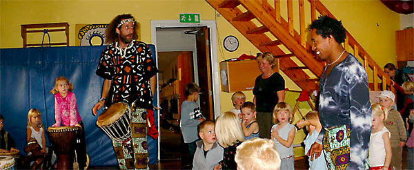 Said og Mads i Red Barnets B�rnehave i Viborg.